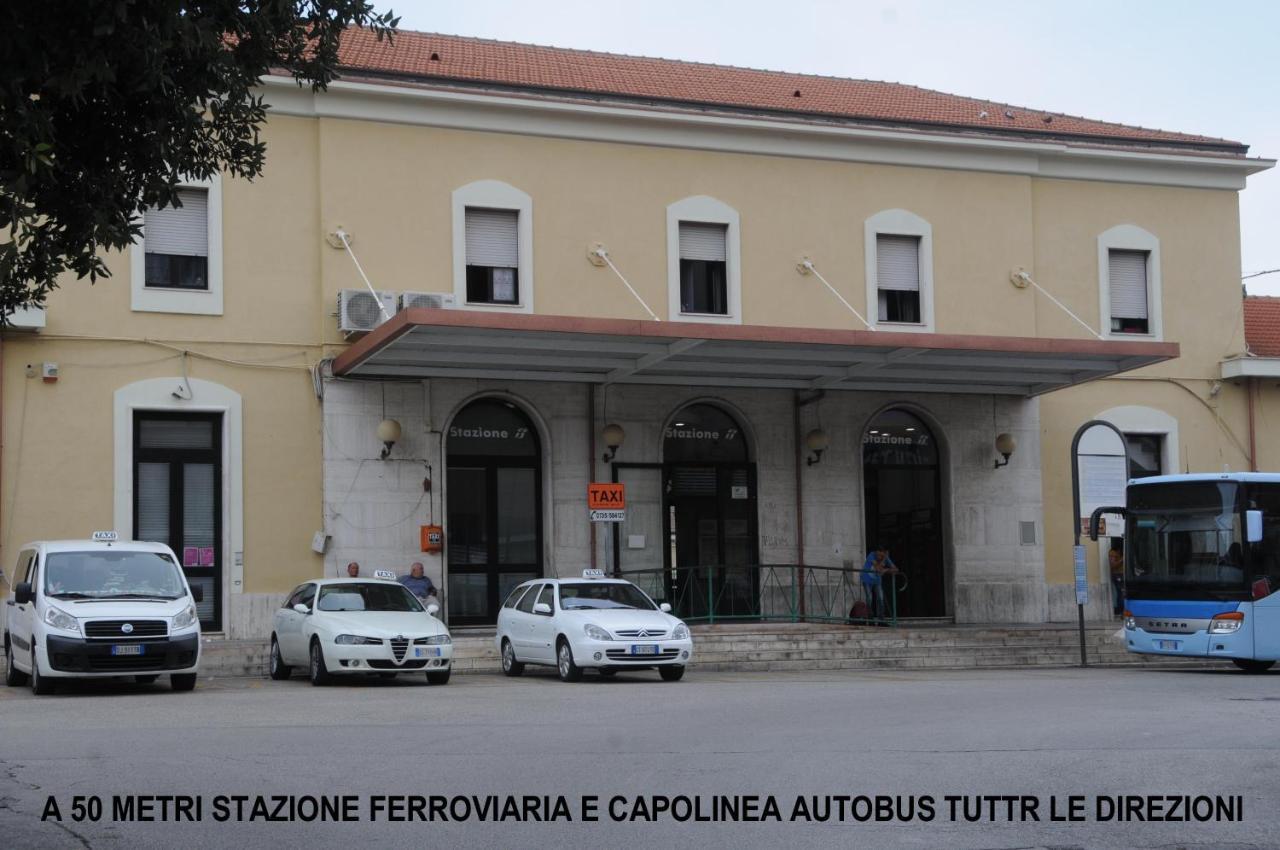 La Casa Di Luna Σαν Μπενεντέτο ντελ Τρόντο Εξωτερικό φωτογραφία